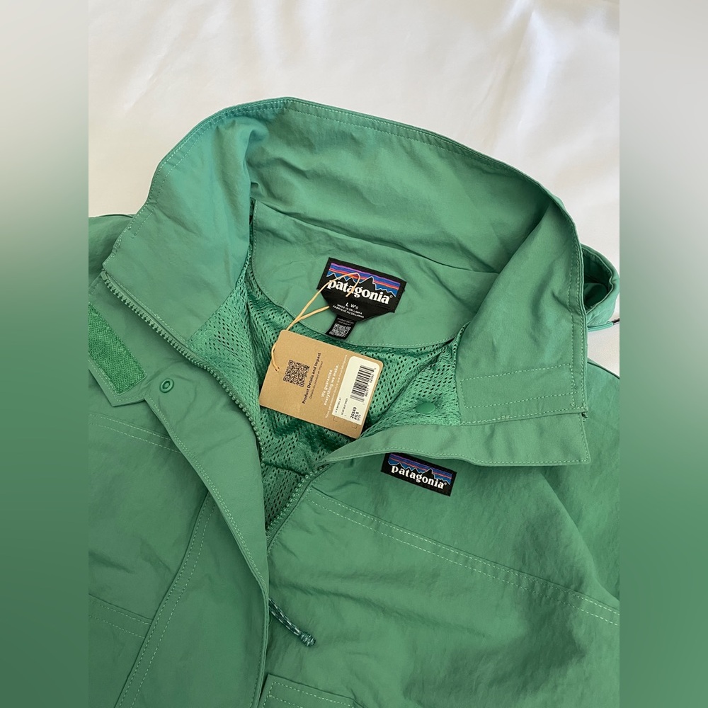 Patagonia Women's Skysail Jacket Size L Heartleaf Green SP25 Relaxed fit - Picture 8 of 15